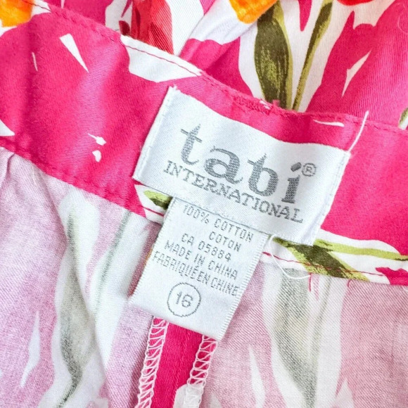 Tabi Coloourful FLoral Abstract Print High Waist Bermuda Shorts L - Picture 2 of 6
